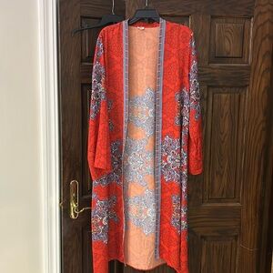 Reba, red and blue duster